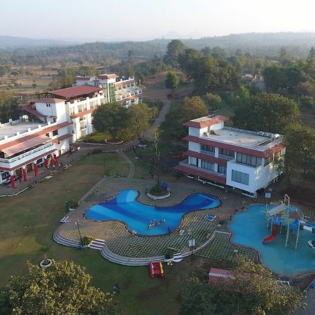 Khanvel Resort Силвасса Экстерьер фото
