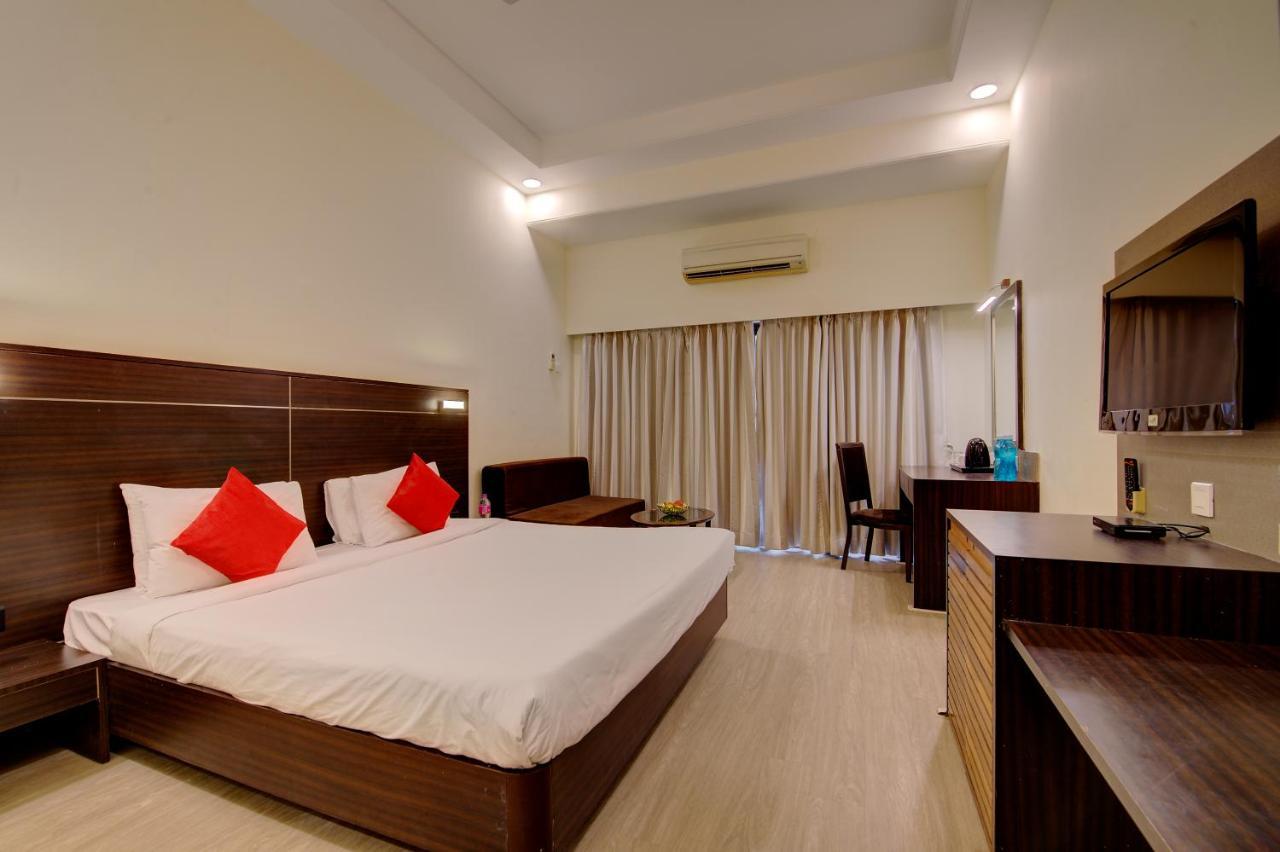 Khanvel Resort Силвасса Экстерьер фото
