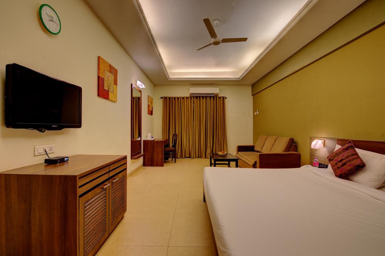 Khanvel Resort Силвасса Экстерьер фото
