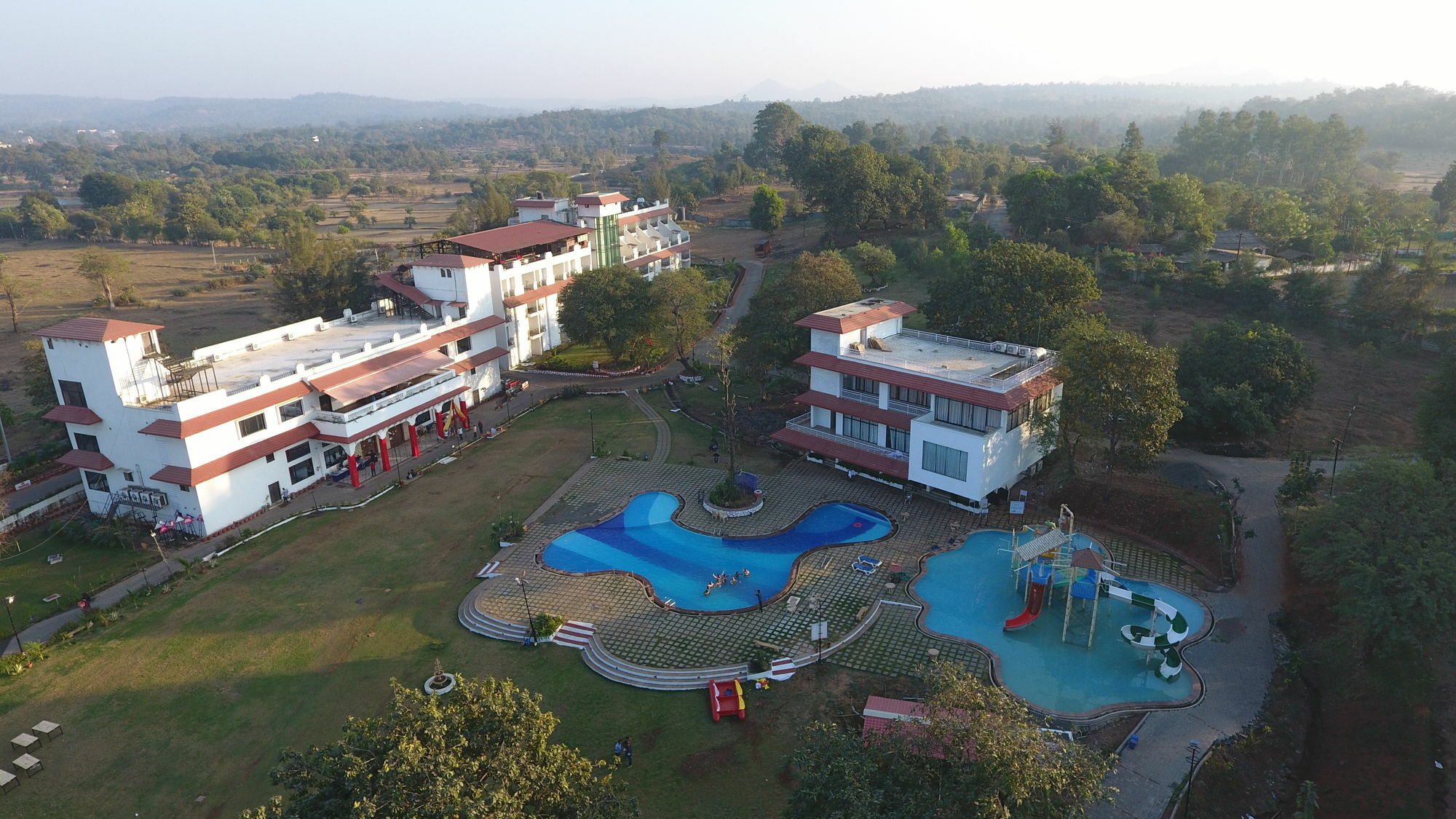 Khanvel Resort Силвасса Экстерьер фото