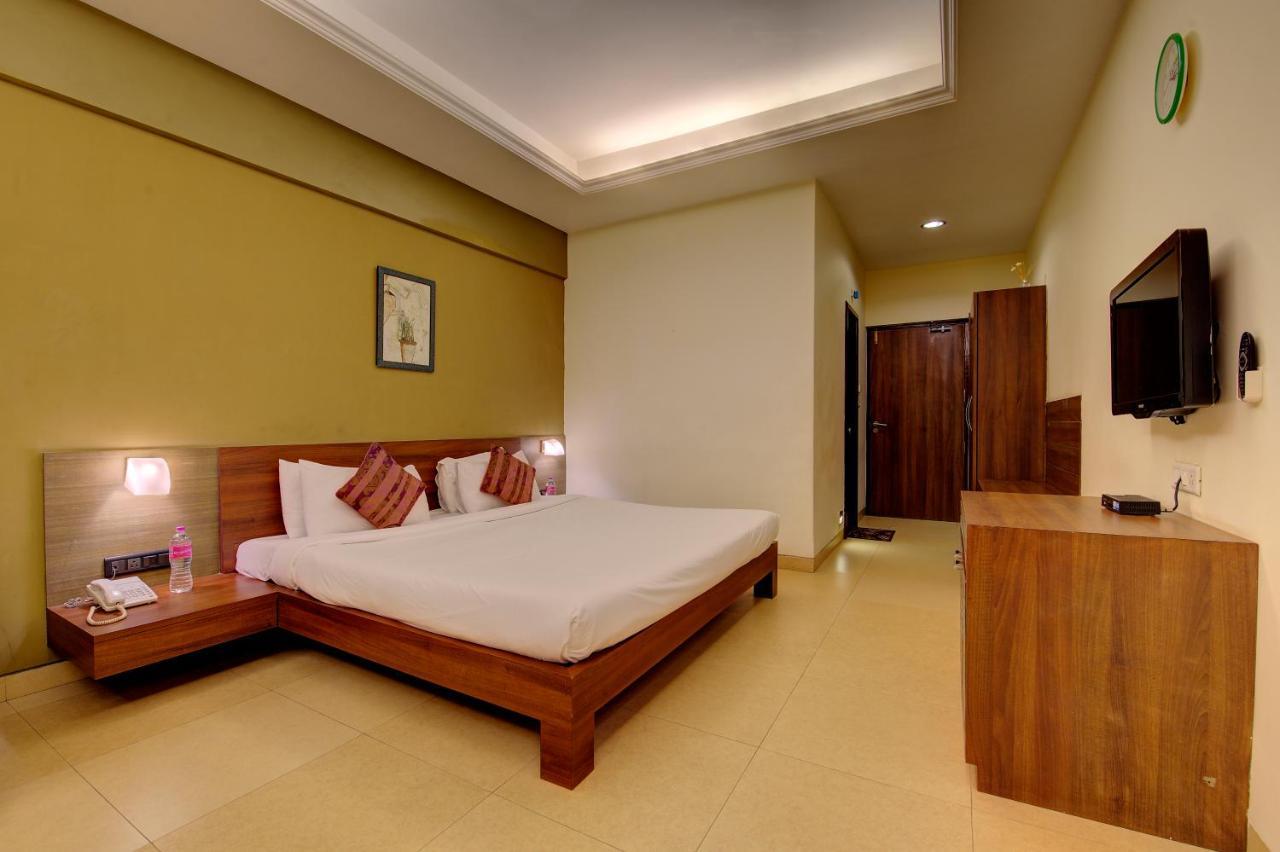 Khanvel Resort Силвасса Экстерьер фото