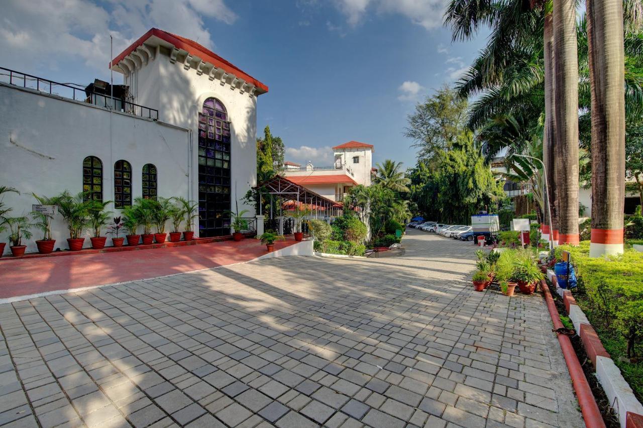Khanvel Resort Силвасса Экстерьер фото