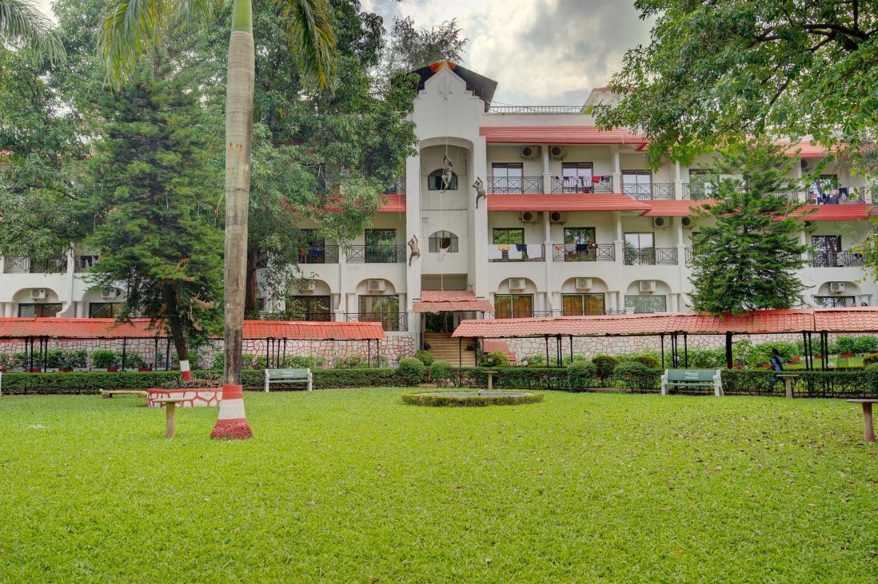 Khanvel Resort Силвасса Экстерьер фото