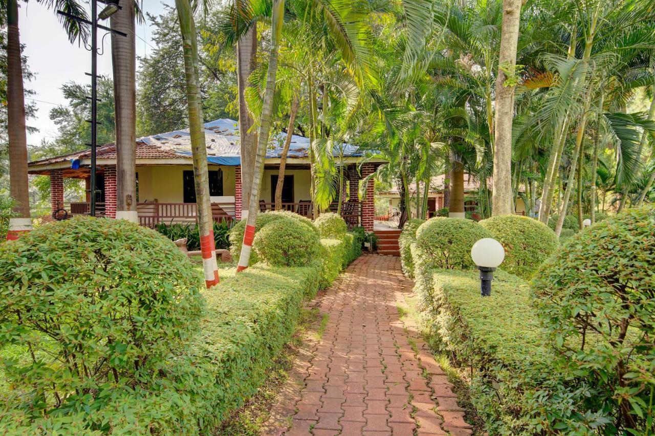 Khanvel Resort Силвасса Экстерьер фото