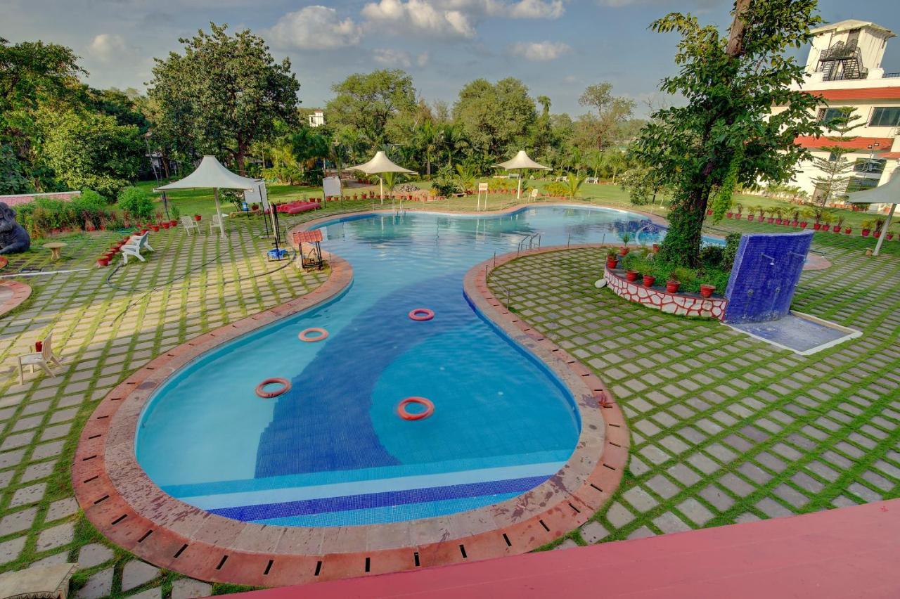 Khanvel Resort Силвасса Экстерьер фото